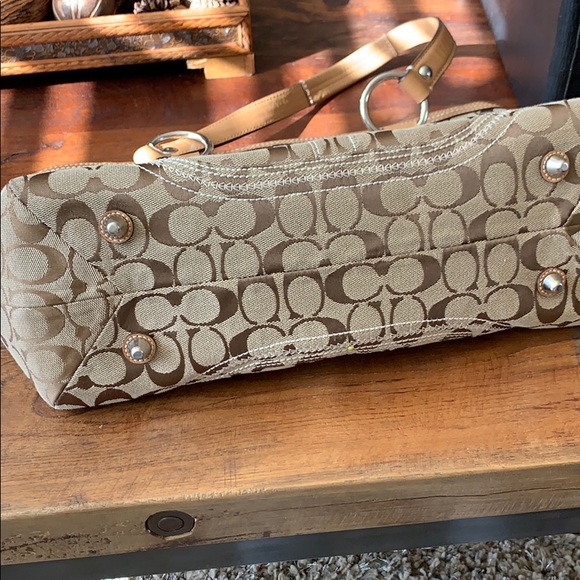 Coach Handbag - Picture 8 of 8